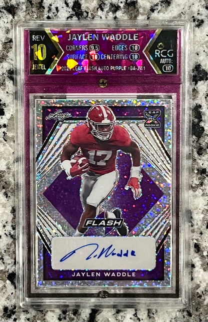 Jalen Waddle Rookie Auto RCG 10/10